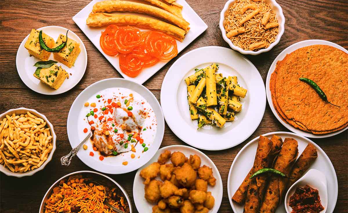 8 Travel-Friendly Indian Food to Take on Your Summer Outing in the USA