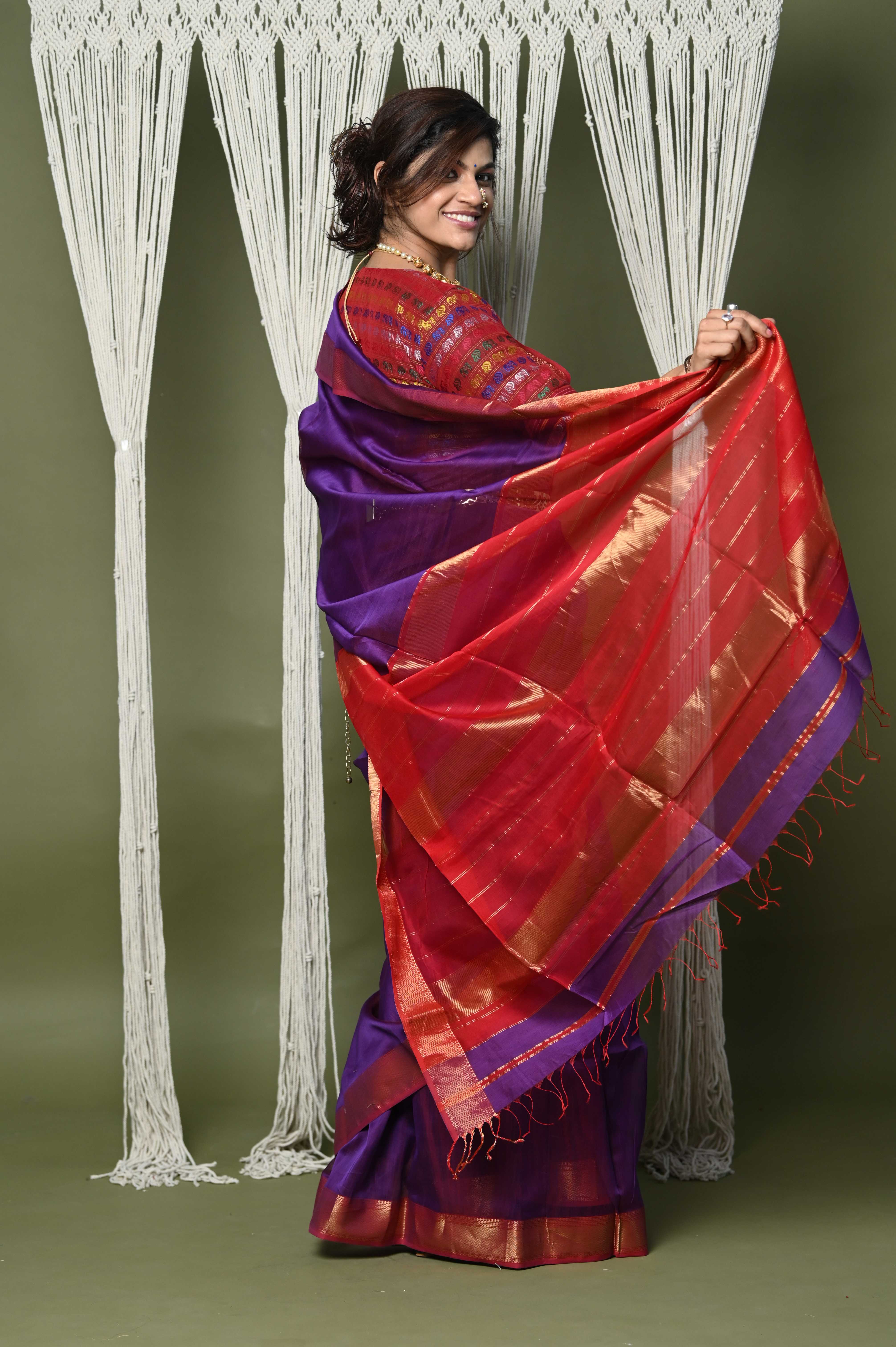 Handloom Cotton Silk Saree With Sleek Golden Border