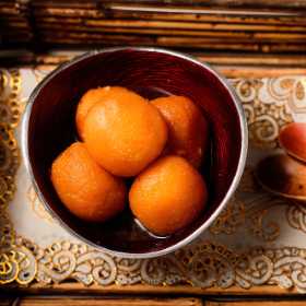 Gulab Jamun 