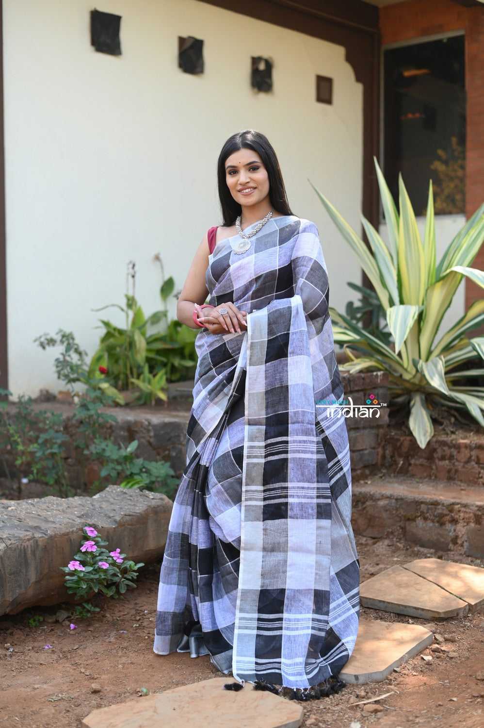 Periwinkle Pure Linen Saree With Geometric Checks All Over