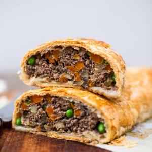 MEZBAN PUFF PASTRY BEEF 