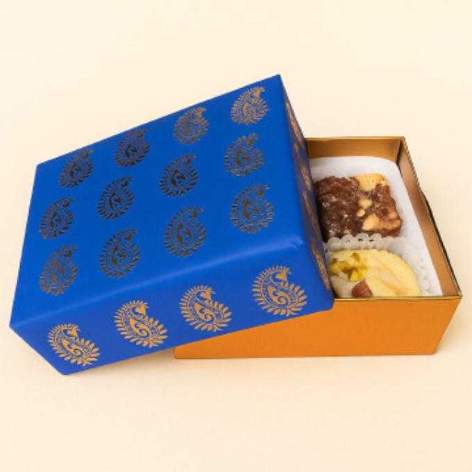 Small Blue Paisley Gift Box (1-Piece)