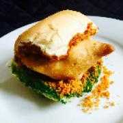 Samosa Pav 