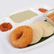 Iddly and Vada Combo (3 Pcs)