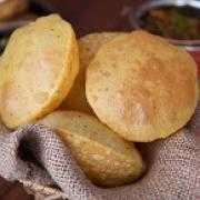 Ajwain Poori - 10 Pieces