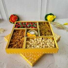 SweeDesi Shahi Sweet Hamper 4