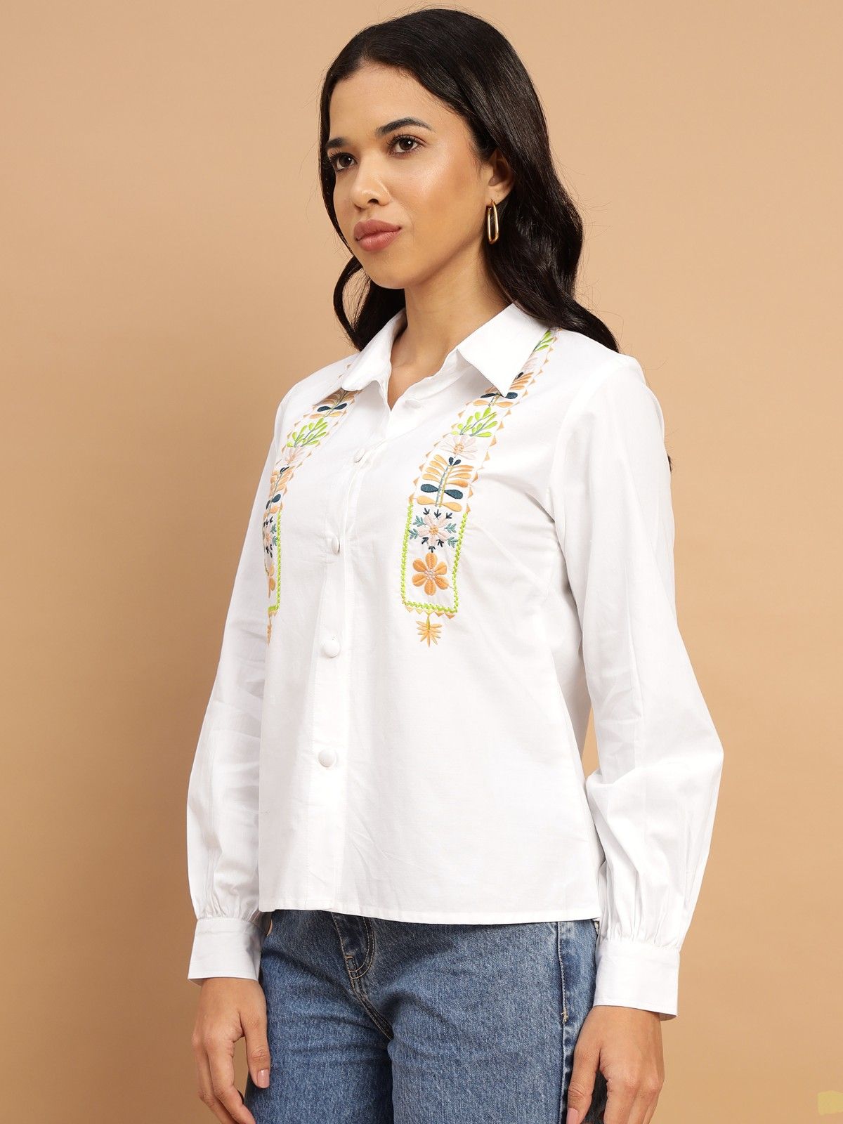Sands of India White Parallel Cradle embroidery shirt