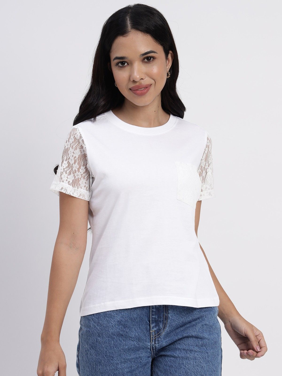 White regular top with exquisite lace details