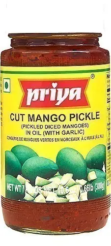 Priya Cut Mango Pickle With Garlic 300Gm