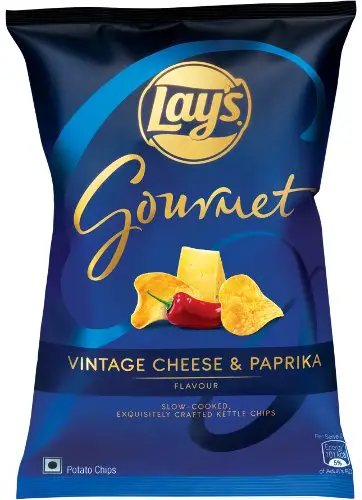 Lay's Gourmet Vintage Cheese & Paprika Potato Chips 20Gm