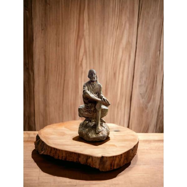 Sai Baba Murti  Divine Serenity and Blessings