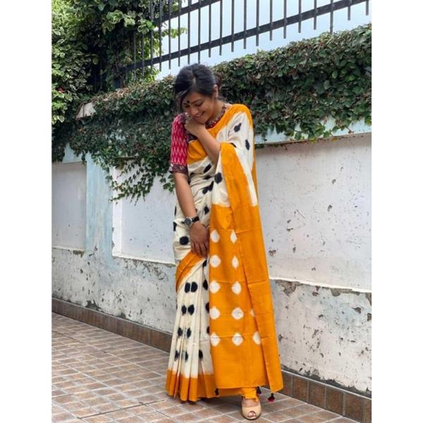 The Traditional Pochampally Ikat Cotton Saree