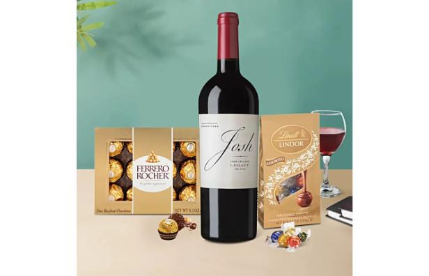 Red Wine With Ferrero Rocher N Lindt Lindor Truffles