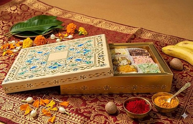 Gold/Peach Embellished Floral Gift Box (1 - Piece)